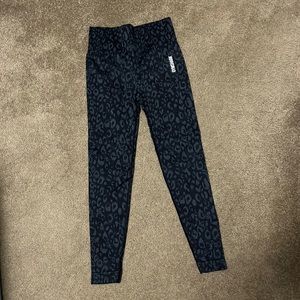 GymShark Adapt Animal Seamless Leggings - Black - Medium